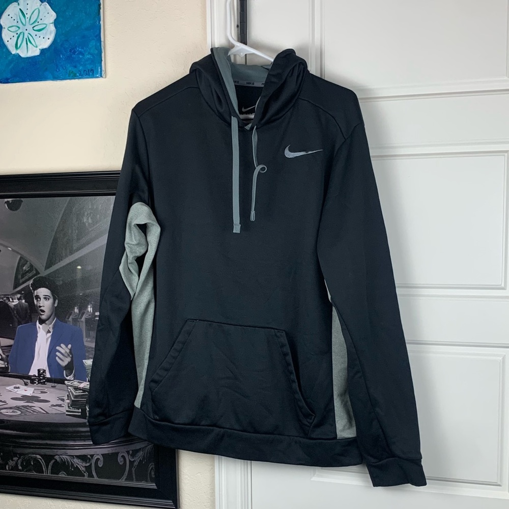 black nike hoodie